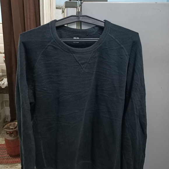 Uniqlo - Picture 5 of 15